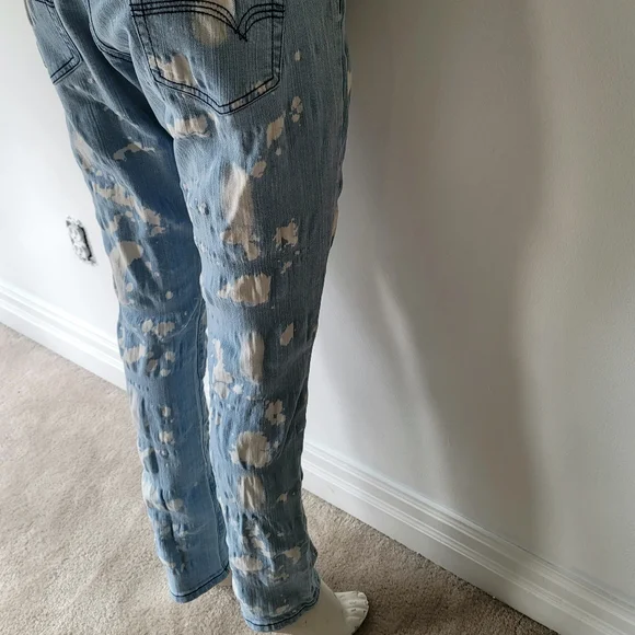 Women's Distressed and Ribbed Jeans Size 11 - Picture 3 of 9